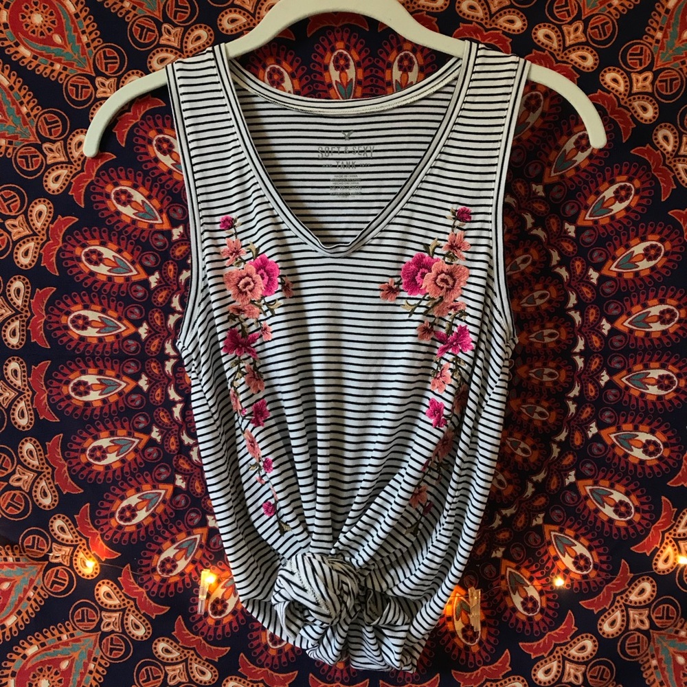 AMERICAN EAGLE EMBROIDERED TANK TOP